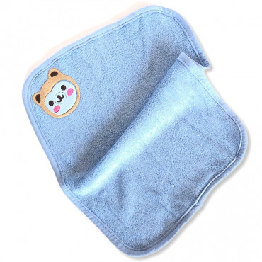 فوطة مطروزة بواطة baby wino ref m15